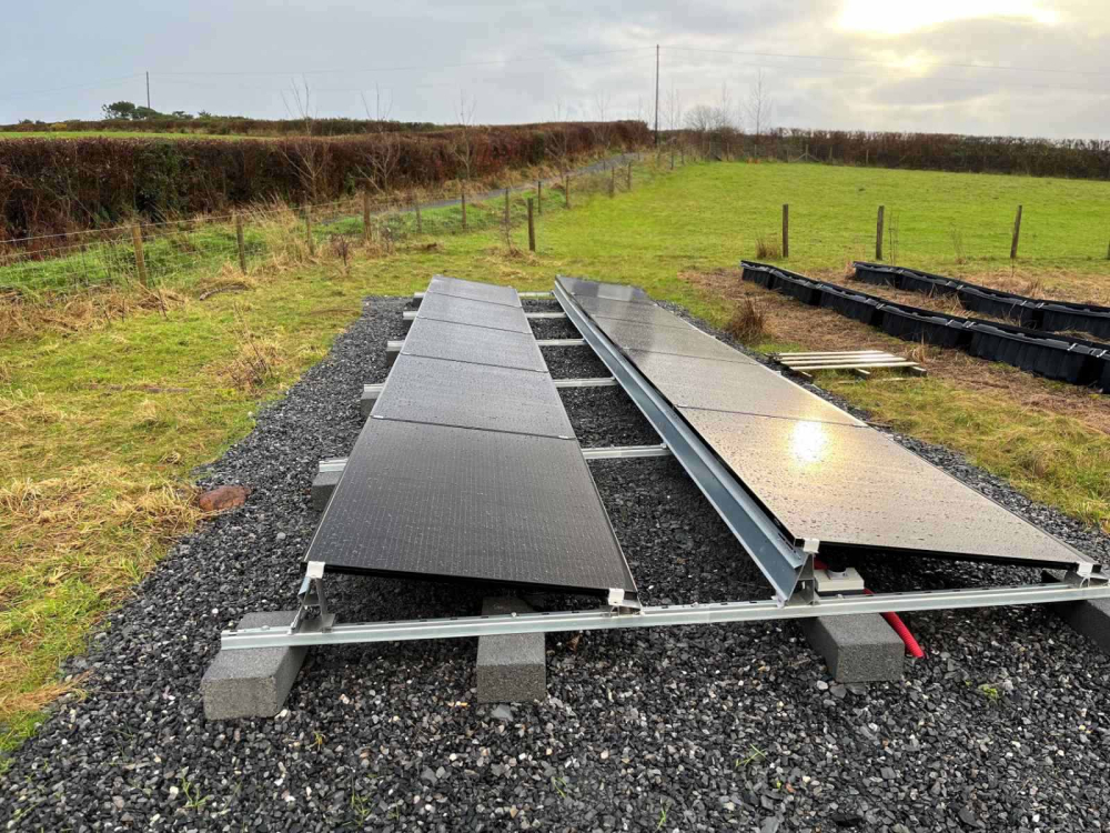 Llandeilo ground mounted solar array