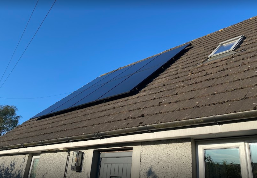 solar panels generate free energy llangadog Wales